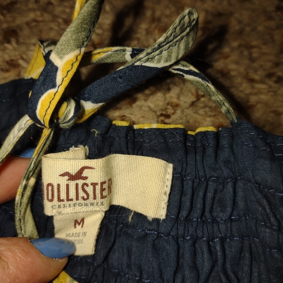 Hollister tank top - Picture 3 of 3